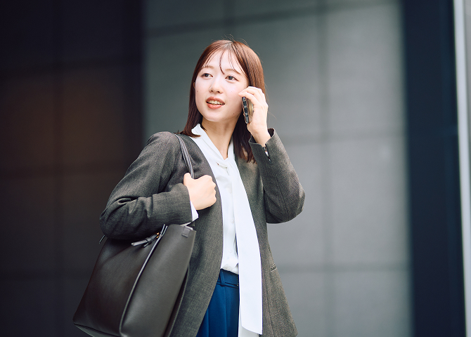 年齢や立場を越えて、
助け合いが当たり前の社風