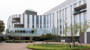 瀬谷区合同庁舎の管理事例｜複合施設の清掃・設備・警備をトータルで支える総合管理